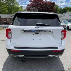 FORD EXPLORER XLT - 7
