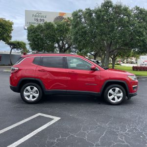 Jeep Compass Latitude - 10