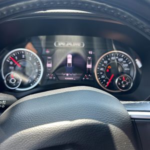 2020 RAM 1500 BIG HORN 缩略图 38