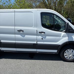 FORD TRANSIT 150 - 9