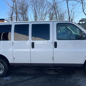 CHEVROLET G2500 VANS EXPRESS - 10