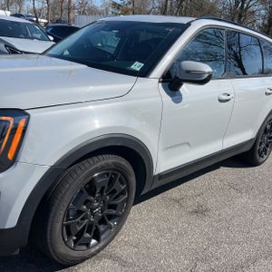 KIA TELLURIDE EX - 2
