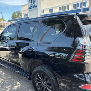 صورة 5 لـ 2023 Lexus GX 460 BASE