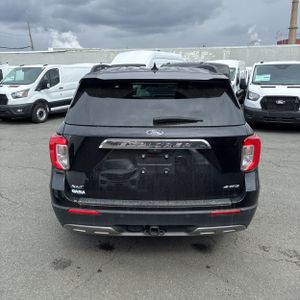 FORD EXPLORER XLT - 7