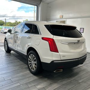 2017 Cadillac XT5 LUXURY — фото 4