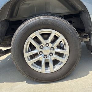2020 Chevrolet SILVERADO 1500 LT — миниатюра 18