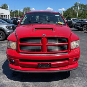 2004 Dodge RAM 1500 SLT — миниатюра 14