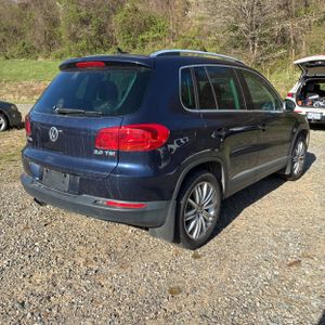 Volkswagen Tiguan SE - 8