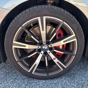 صورة مصغرة 17 لـ 2026 BMW 550E XDRIVE