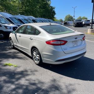 FORD FUSION SE - 5
