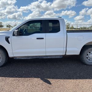 صورة 4 لـ 2024 FORD F-150 XL
