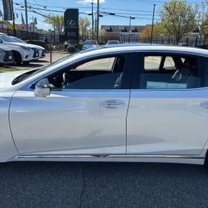 LEXUS LS 500 BASE - 4