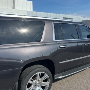 CADILLAC ESCALADE ESV LUXURY - 9