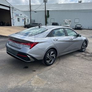 HYUNDAI ELANTRA SEL CONVENIENCE - 7