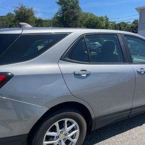 2023 Chevrolet EQUINOX LS 照片 9