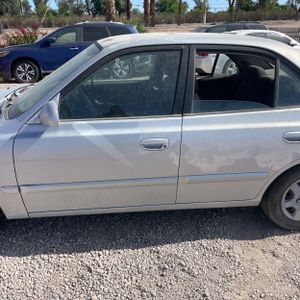 HYUNDAI ACCENT GLS - 4