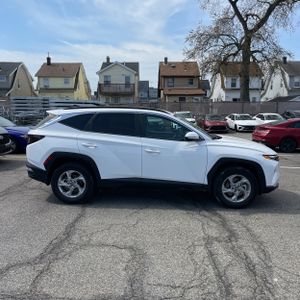 HYUNDAI TUCSON SEL - 10