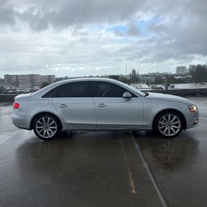 AUDI A4 PREMIUM PLUS - 10