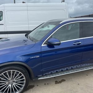 MERCEDES-BENZ GLC AMG - 2