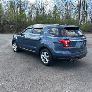 FORD EXPLORER XLT - 5