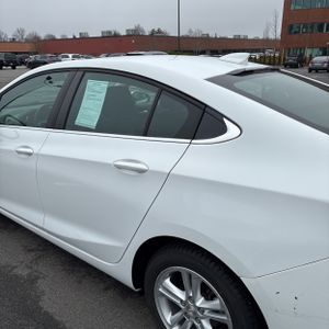 CHEVROLET CRUZE LT AUTO - 4