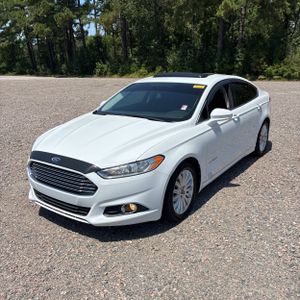 صورة 1 لـ 2013 FORD FUSION HYBRID SE