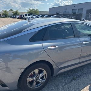 2022 KIA K5 LXS 照片 9