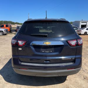 CHEVROLET TRAVERSE LS - 7