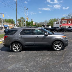 FORD EXPLORER LIMITED - 10