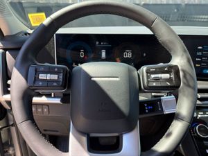 2025 Hyundai SANTA FE SEL 照片 23
