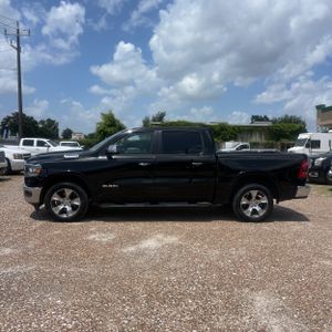 2020 RAM 1500 LARAMIE 照片 3