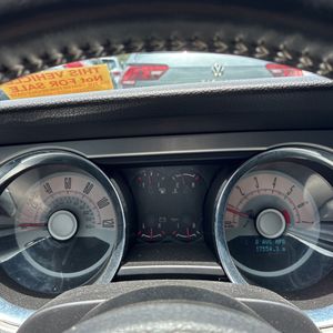 2010 FORD MUSTANG V6 thumbnail 35