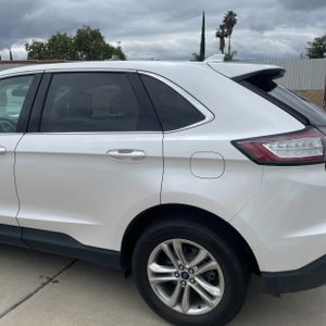 FORD EDGE SEL - 6