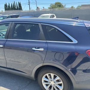 صورة 6 لـ 2018 KIA SORENTO LX