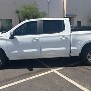صورة 4 لـ 2021 Chevrolet SILVERADO 1500 LT