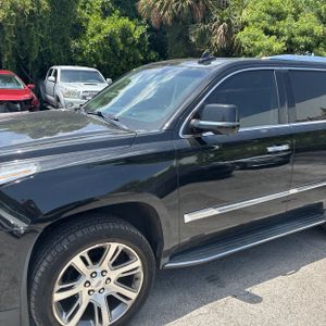 صورة 2 لـ 2015 Cadillac ESCALADE LUXURY