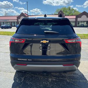 CHEVROLET EQUINOX LT - 7