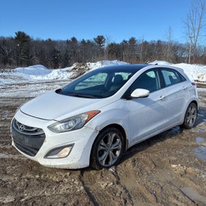 HYUNDAI ELANTRA GT BASE - 1