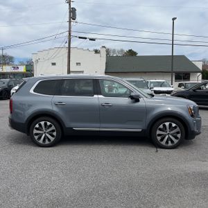 KIA TELLURIDE EX - 10