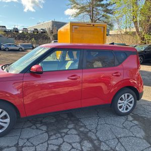 KIA SOUL LX - 4