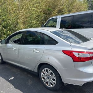 FORD FOCUS SE - 5