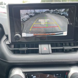 2025 Toyota RAV4 LE 缩略图 38