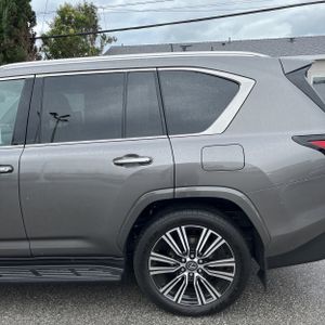 LEXUS LX 600 LUXURY - 6