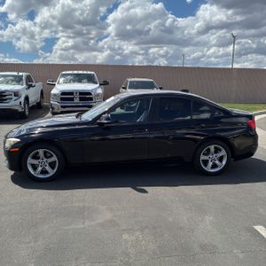 BMW 3 SERIES 320I - 3