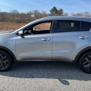 KIA SPORTAGE S - 4