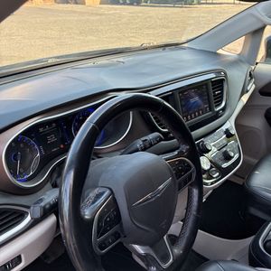 2019 Chrysler PACIFICA TOURING L thumbnail 37