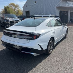 HYUNDAI SONATA HYBRID LIMITED - 8