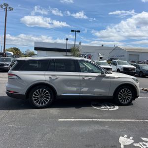 LINCOLN AVIATOR RESERVE - 10