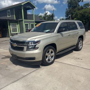 2017 Chevrolet TAHOE LS photo 1