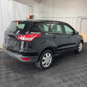 FORD ESCAPE S - 8